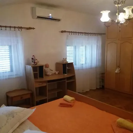 Ella Villa Trogir